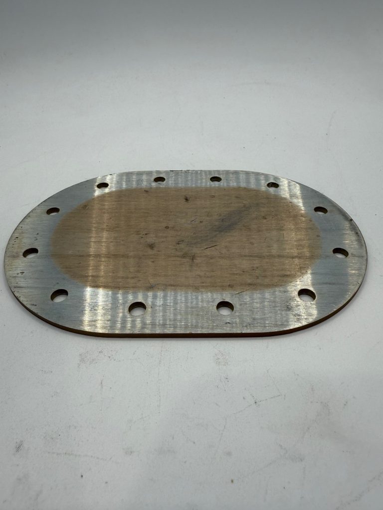FUEL ACCESS COVER | Aveng Aero